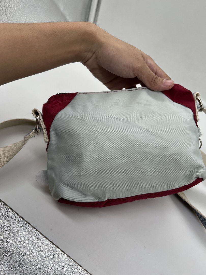 Kipling Art XS Small Crossbody bag (Category: Cross-body Bags) located in Cavite. Submitted by aellavier (Listing ID 1466166080, Image 3). Description: orig preloved excellent condition no issues .