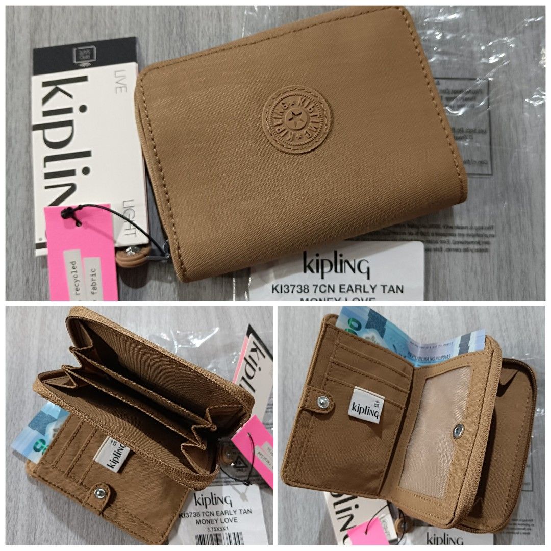 Kipling Money Love Small Wallet (Category: Wallets & Card holders) located in Mandaluyong City. Submitted by sheila_snapshoppe (Listing ID 1466169857, Image 2). Description: Kipling Money Love Small Wallet size: 3.75''L x 5''H x 1''D 💯% guaranteed original from Kipling US 🇺🇸 MOP: BDO / gcash MOD: J&T / lalamove 📍 Mandaluyong.