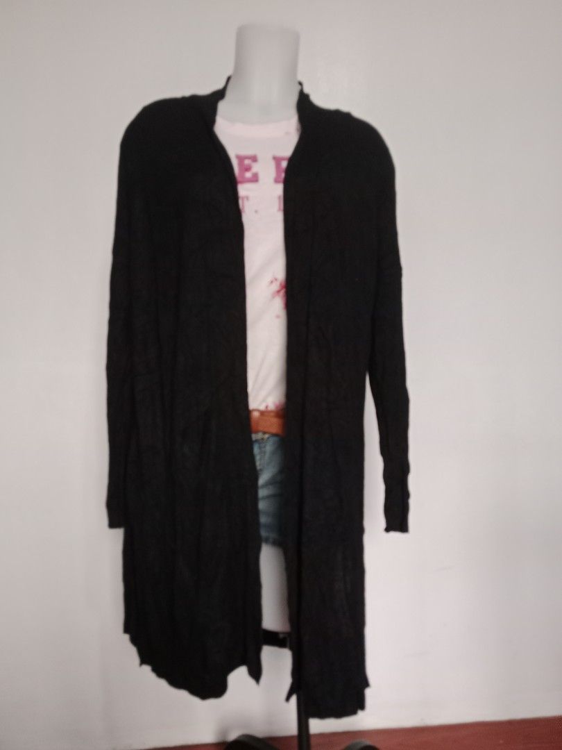 knitted cardigans (Category: Coats, Jackets and Outerwear) located in Manila. Submitted by mamapards17 (Listing ID 1466250698, Image 1). Description: .