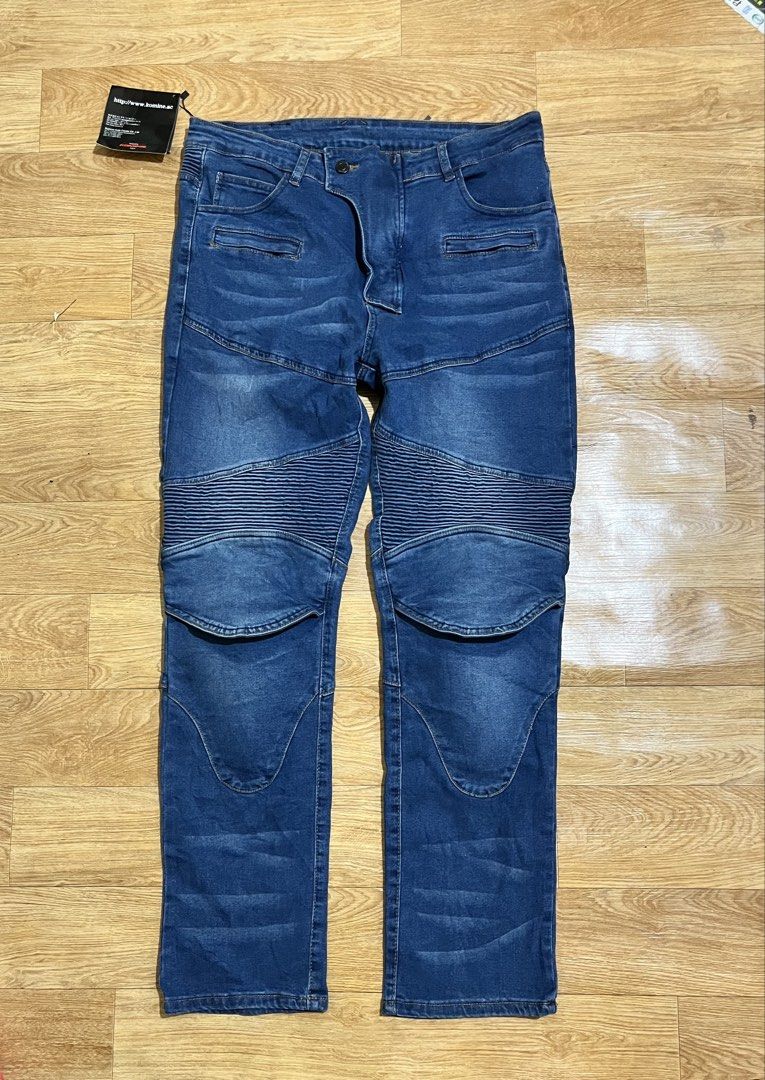 Komine Biker Pants (Category: Jeans) located in Zamboanga. Submitted by alterramz08 (Listing ID 1466157953, Image 1). Description: Komine Biker Pants Size 35 Length 41 Thighs 11 Leg Opening 7.5 Excellent Condition Brandnew with pads Price : 1,200 Pesos .