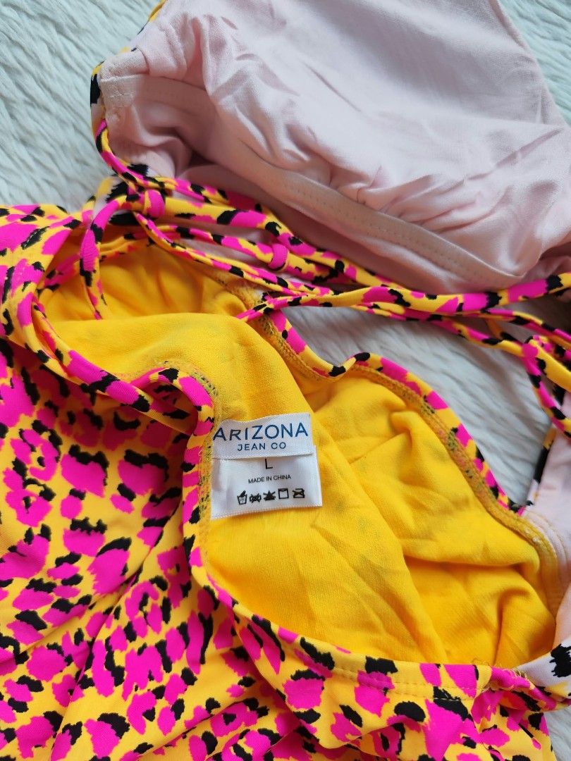 (L) Arizona Swimsuit (Category: Bikinis & Swimsuits) located in Paranaque City. Submitted by sl_shop05 (Listing ID 1466185570, Image 2). Description: 🌻Like New🌻 🌼Brand: ARIZONA ➡️Padded ✨Size: Large ❎𝑨𝒍𝒍 𝒊𝒕𝒆𝒎𝒔 𝒂𝒓𝒆 𝑷𝑹𝑬𝑳𝑶𝑽𝑬𝑫 𝒊𝒏 𝑮𝒐𝒐𝒅 𝑪𝒐𝒏𝒅𝒊𝒕𝒊𝒐𝒏 ❎𝑷𝒍𝒆𝒂𝒔𝒆 𝒅𝒐 𝒎𝒂𝒏𝒂𝒈𝒆 𝒚𝒐𝒖𝒓 𝒆𝒙𝒑𝒆𝒄𝒕𝒂𝒕𝒊𝒐𝒏𝒔. ❎𝑾𝑨𝑺𝑯 𝒃𝒆𝒇𝒐𝒓𝒆 𝑼𝑺𝑬‼️ ❎𝑩𝑼𝒀 𝒂𝒕 𝒚𝒐𝒖𝒓 𝒐𝒘𝒏 𝒓𝒊𝒔𝒌‼️ ❎𝑵𝑶 𝑹𝑬𝑻𝑼𝑹𝑵, 𝑵𝑶 𝑬𝑿𝑪𝑯