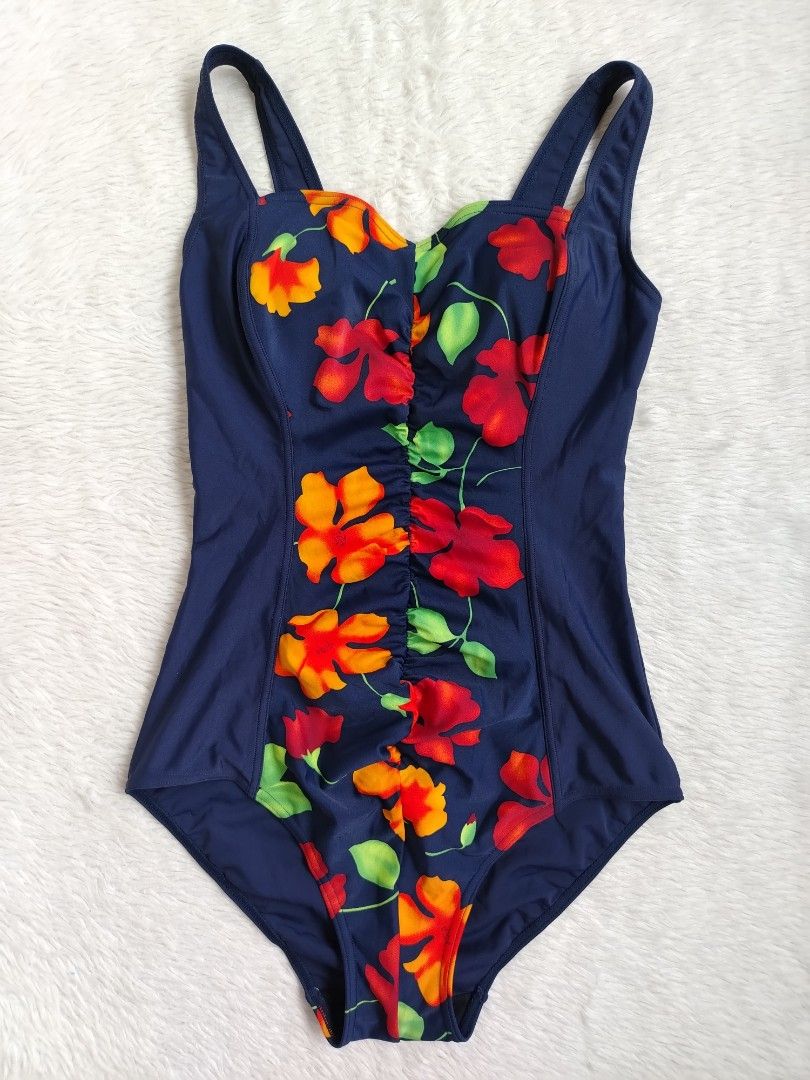 (L) TARGET (Category: Bikinis & Swimsuits) located in Paranaque City. Submitted by closetbykimkirsten (Listing ID 1466231383, Image 1). Description: 🎀Like New🎀 ✨Brand: TARGET ⚡Built in pad -Tummy Control 🪷Size: Large 💸Price: P250 (Non Negotiable) ♦️All Items are PRELOVED in good condition. ♦️Please do manage your expectations. ♦️WASH before USE ♦️BUY at your own RISK 🔥NO RETURN NO EXCHANGE POLICY🔥 ⛔BOGUS BUYER/JOY RESERVER will be posted in