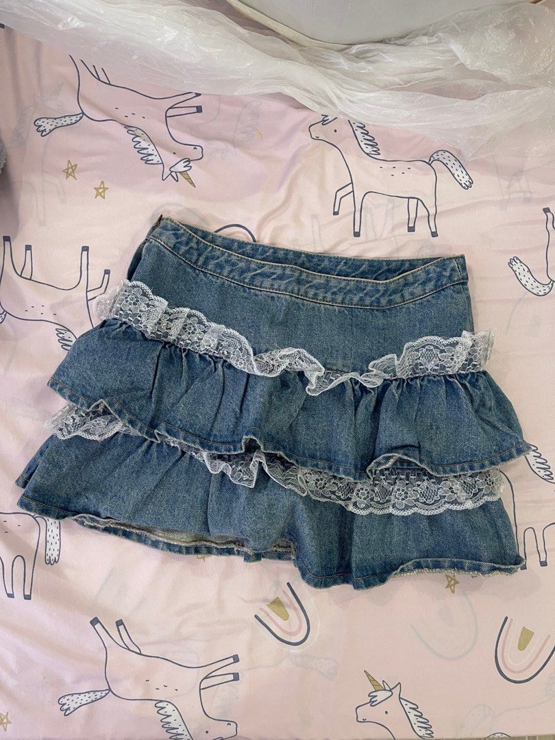 Lace Denim Skirt (Category: Skirts) located in Caloocan City. Submitted by soaphia (Listing ID 1466255677, Image 1). Description: .
