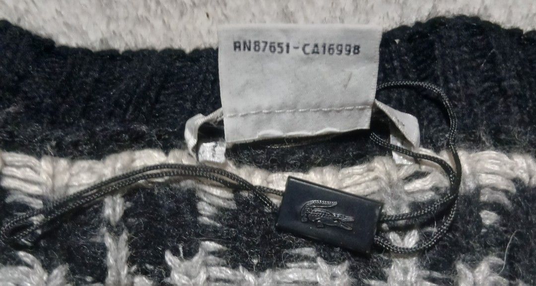 Lacoste Knitted (Category: Others Tops) located in Iriga City. Submitted by newbear-a710 (Listing ID 1466273141, Image 3). Description: Excellent Condition Color Rate 9.8/10.