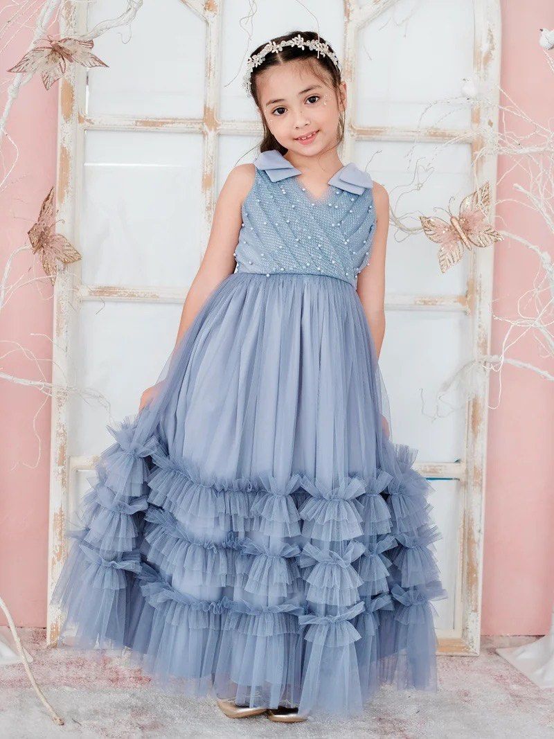 Laila&Lyra Clara Gown S6 (Category: Babies & Kids Fashion) located in San Fernando. Submitted by wg.lover (Listing ID 1466162000, Image 1). Description: .