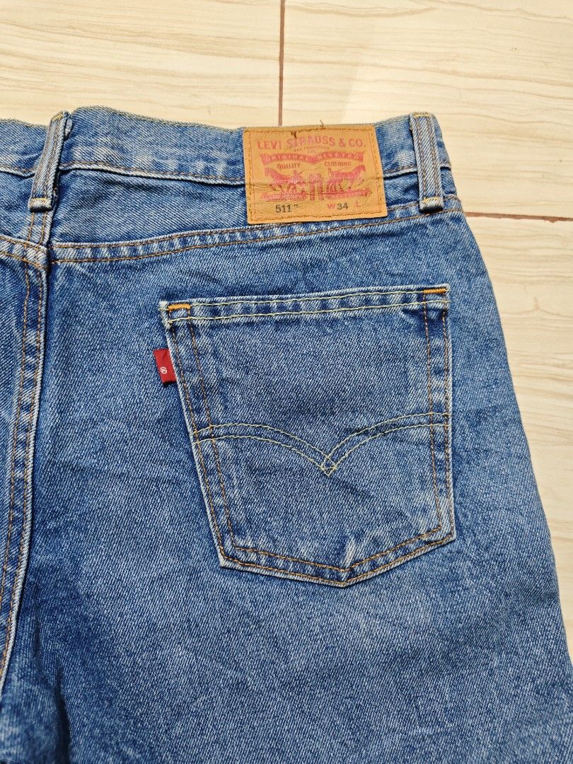 Levis 501 cut 511 (Category: Shorts) located in Midsayap. Submitted by indigoventure (Listing ID 1466328869, Image 1). Description: Excellent Condition no issue yan.