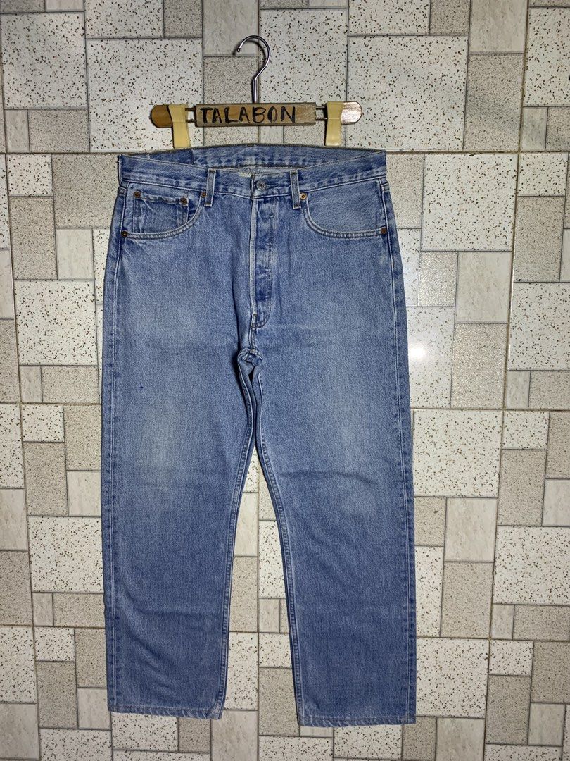 Levis 501 Extended Patch (Category: Jeans) located in Bacolod City. Submitted by ocean_us (Listing ID 1466165507, Image 2). Description: Item: Levis 501 Extended Patch ____________________________ Made in Mexico Details: ▪️Size - 33 x 32 ▪️Actual - 33 x 48 ▪️Hem - 8 ▪️Issues: Distress button part, altered length & need proper wash ▪️FREE SHIPPING FEE Pm, Thanks ✅We ship Nationwide via Jnt Express ✅We do video call for assurance 📍Bacolod City Neg
