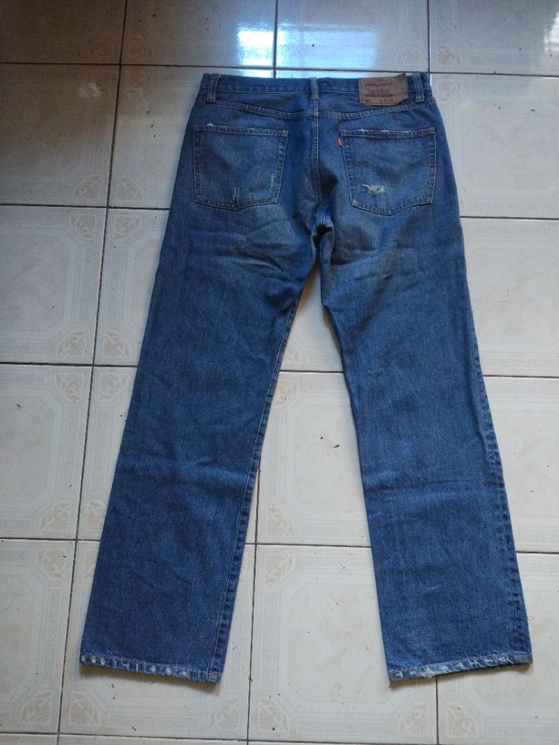 Levis 501 Jean 35 actual (Category: Jeans) located in Pasay City. Submitted by denimdude.ph (Listing ID 1466223695, Image 2). Description: F-A-K-E or O-F-F replaced button, last pic.
