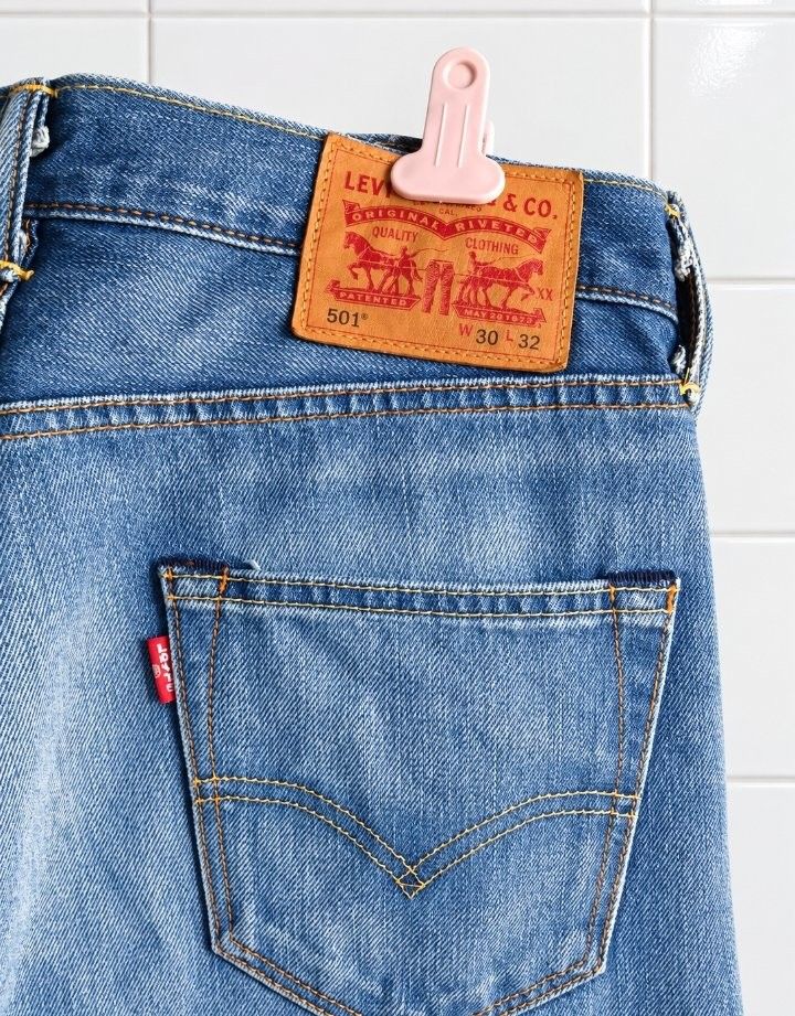 Levis 501 jeans (Category: Jeans) located in Imus. Submitted by ukay_everyday05 (Listing ID 1466248554, Image 2). Description: .