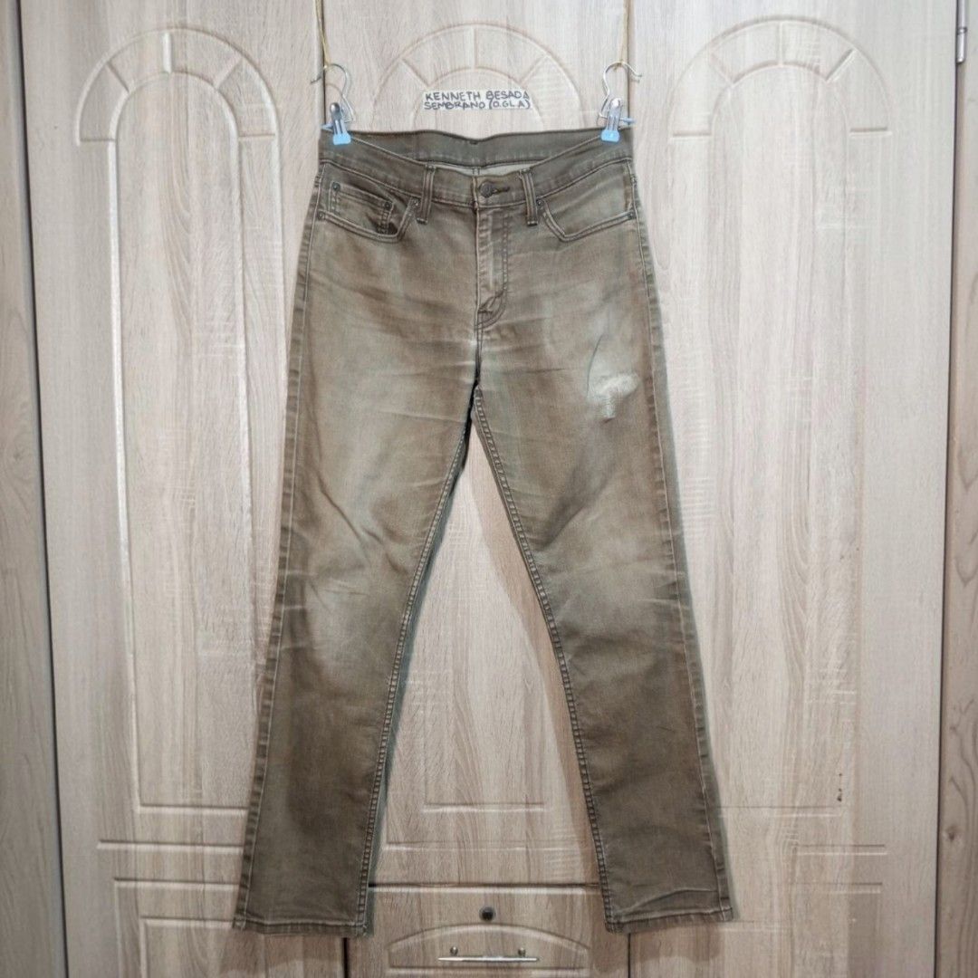 Levi's@ 511™ Slim-fit jeans (Category: Jeans) located in Cabuyao City. Submitted by o.gl.athrift (Listing ID 1466327050, Image 2). Description: Levi's@ 511™ Slim-fit jeans * Mudwash brown color *Has a rework design at the front * Manufactured in Bangladesh *Water<less 33-34 Waistline 41.5 Inches length 12.5 Inches Thigh 7 Inches leg opening Condition: excellent used Issue/s: minimal scratch at crotch ( no holes inside) Mine: 899+sf Color may vary