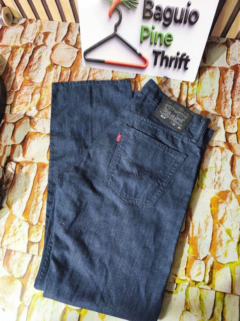 LEVI's 514 dark blue (Category: Jeans) located in Baguio. Submitted by baguiopinethrift (Listing ID 1466158586, Image 3). Description: LEVI'S 514 pants Excellent tp Like new condi. Size: 32 Lenght: 41inches Price: 1450 Loc: Baguio Open for Shipping Pm For other details 🙂.