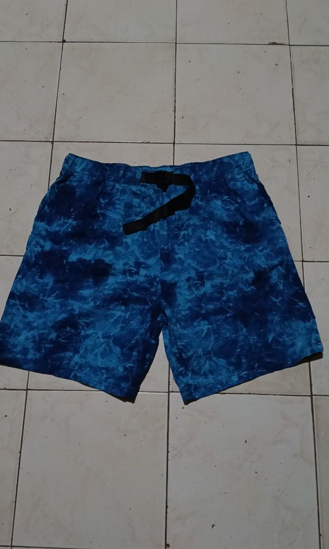 LEVIS Blue Dye Swim Shorts (Category: Shorts) located in Bacolod City. Submitted by stuffensheee (Listing ID 1466220103, Image 2). Description: LEVIS Blue Dye Swim Shorts In Excellent Condition No issues XL on Tag Waist Length JUST DM FOR MORE DETAILS.