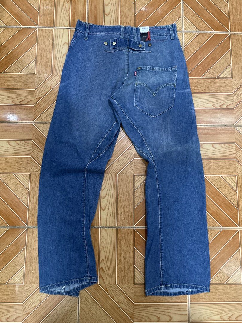 Levi’s Engineered (Category: Jeans) located in Muntinlupa City. Submitted by clarencemirones (Listing ID 1466320082, Image 3). Description: Levi’s Engineered 33 x 43 9.5hem brand new w tag ₱3k only dm me!.