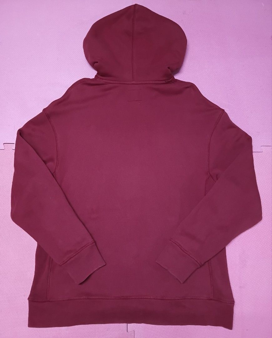 LEVI'S HOODIE JACKET (Category: Hoodies) located in Manila. Submitted by 6ram9 (Listing ID 1466307560, Image 2). Description: EXCELLENT CONDITION NO ISSUE 22x29 dimes.