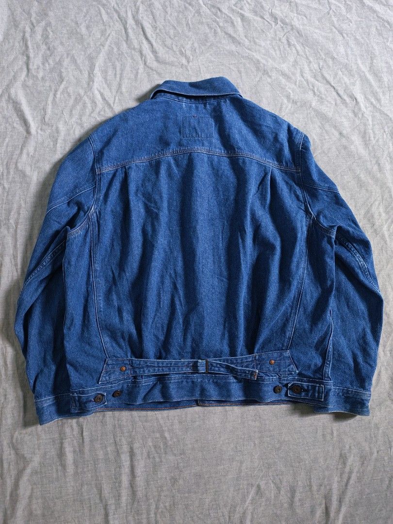 Levis RED type II denim jacket (Category: Coats, Jackets and Outerwear) located in Baguio. Submitted by used_clothing2600 (Listing ID 1466224409, Image 2). Description: Levis RED type II denim jacket size Large excellent condition pit to pit 25 length 28 shoulders 19.5 sleeve length 25.5 P 2,500.