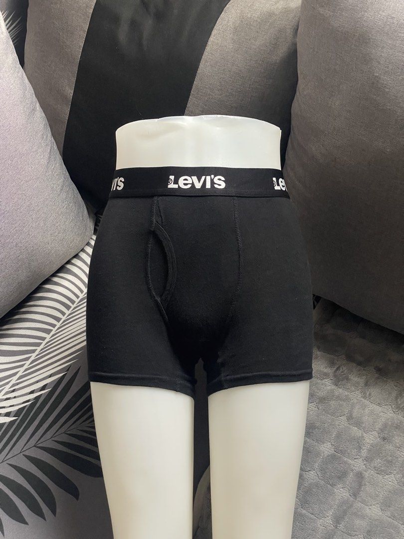 LEVIS Size 34-36 (Category: Underwear) located in Cabanatuan. Submitted by iselect_finds (Listing ID 1466203129, Image 1). Description: Authentic Boxer Briefs Ready to wear ✅ Malinis ✅ Masisikip po ang waistband ✅ Walang faded (color may change due to lighting) Selected items. Shipping via J&T.