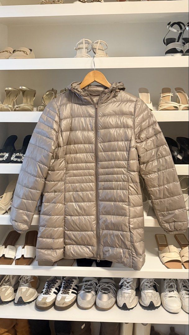 Lightweight Hooded Puffer Jacket (Category: Coats, Jackets and Outerwear) located in Quezon City. Submitted by closetcleanupfairy (Listing ID 1466335137, Image 3). Description: .