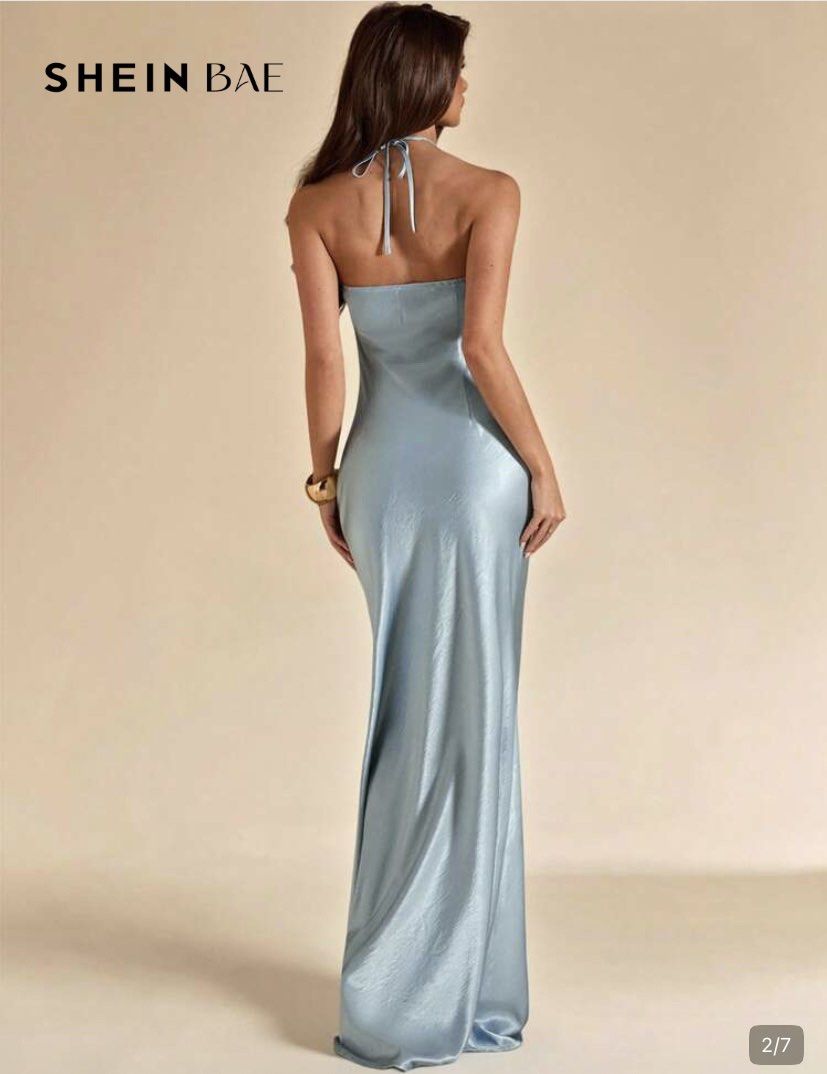 Long Elegant Satin Dress (Category: Dresses) located in Manila. Submitted by aaascollection_ (Listing ID 1466329550, Image 1). Description: User Once For picture purposes only Color blue Satin fabric Best for elagant event .