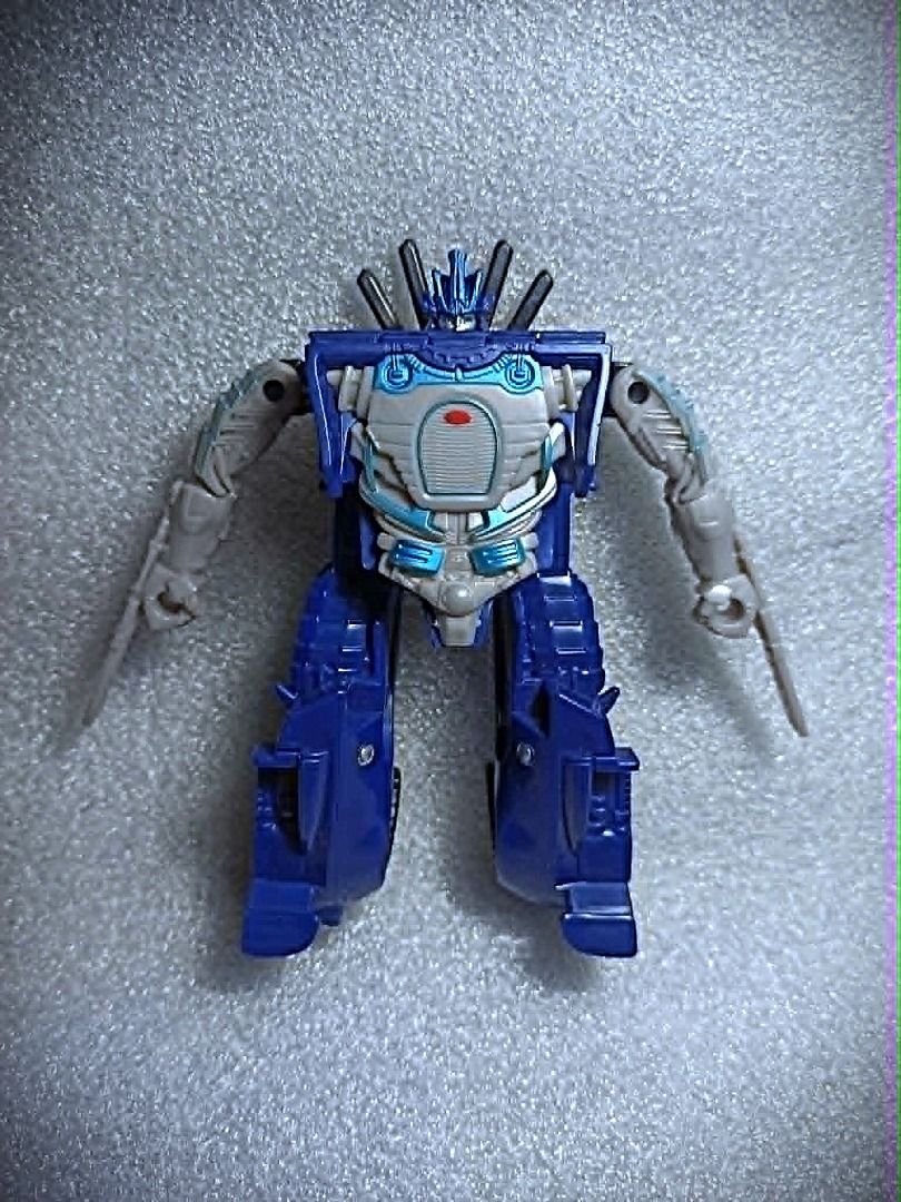 Loose DRIFT Hasbro Scout Class Autobot Transformers (Category: Kids Toys) located in Pasay City. Submitted by Chariselyn (Listing ID 1466319813, Image 2). Description: Loose DRIFT (250+sf) Hasbro Scout Class Autobot Transformers Series: Transformers Age of Extinction One-Step Changer, 2014 Scale: 4.5 inches Stock: 1 Condition: 9/10 Issues: 0 Body parts: complete Mode of Payment: GCash or through your rider Shipping options: Payment first before d