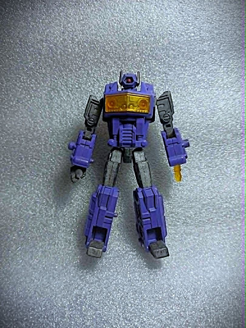 Loose WB01-F SHOCKWAVE Core Class X-Ray Decepticon Transformers (Category: Kids Toys) located in Pasay City. Submitted by Chariselyn (Listing ID 1466319536, Image 2). Description: Loose WB01-F SHOCKWAVE (350+sf) Core Class X-Ray Decepticon Transformers Series: Warbotron WB01-F, 2015 Scale: 4 inches Stock: 1 Condition: 10/10 Issues: 0 Accessories: complete, no manual Mode of Payment: GCash or through your rider Shipping options: Payment first befo