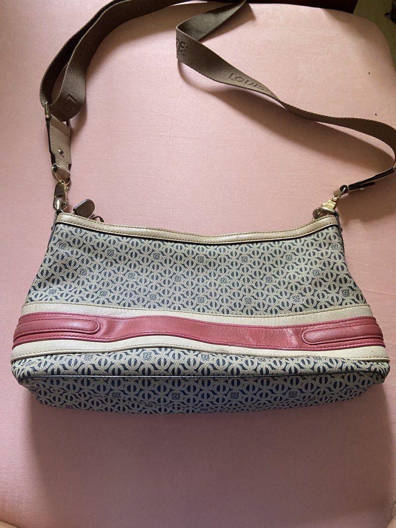 Louis quatorze sling bag (Category: Cross-body Bags) located in Calamba. Submitted by mj_sotto22 (Listing ID 1466192433, Image 3). Description: No flaws from japan .