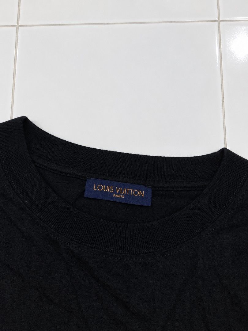 Louis vuitton (Category: Formal Shirts) located in Imus. Submitted by ukay_everyday05 (Listing ID 1466252005, Image 3). Description: .