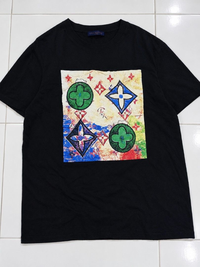Louis vuitton (Category: Formal Shirts) located in Imus. Submitted by ukay_everyday05 (Listing ID 1466252005, Image 1). Description: .