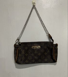 (Category: ) located in . Submitted by latumsthrift (Listing ID 1466263751, Image 1). Description: .