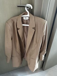 （分類：）位於 。 由 br0928 提交（商品編號 1466231510，圖片 1）。簡介： 。