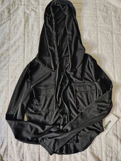 (Category: ) located in . Submitted by your_finds (Listing ID 1466204482, Image 1). Description: .