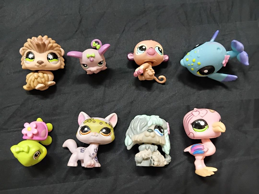 LPS Bundle Set (Category: Figurines & Statues) located in Quezon City. Submitted by coffeeyuki56158 (Listing ID 1466168538, Image 1). Description: littlest pet shop bundle sold as set only po all authentic 7 lps figurine , yung isa pinypon pets na turtle po yun na authentic din po yun good for those who collect authentic lps toys qc areas meet ups po.