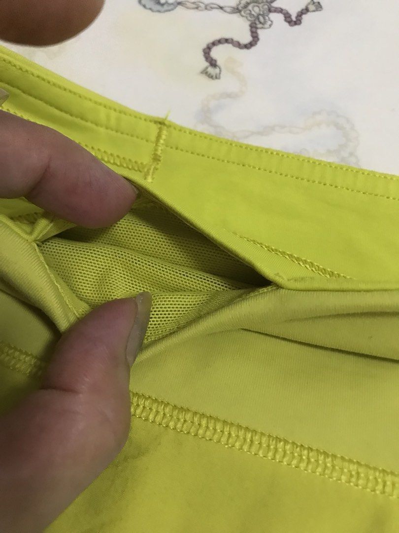 Lululemon Speed Up Short (Category: Activewear) located in Manila. Submitted by freshlemon58885 (Listing ID 1466210353, Image 3). Description: Dot 4 YKK zipper With Inner Adjustable string band Color may vary due to lighting .