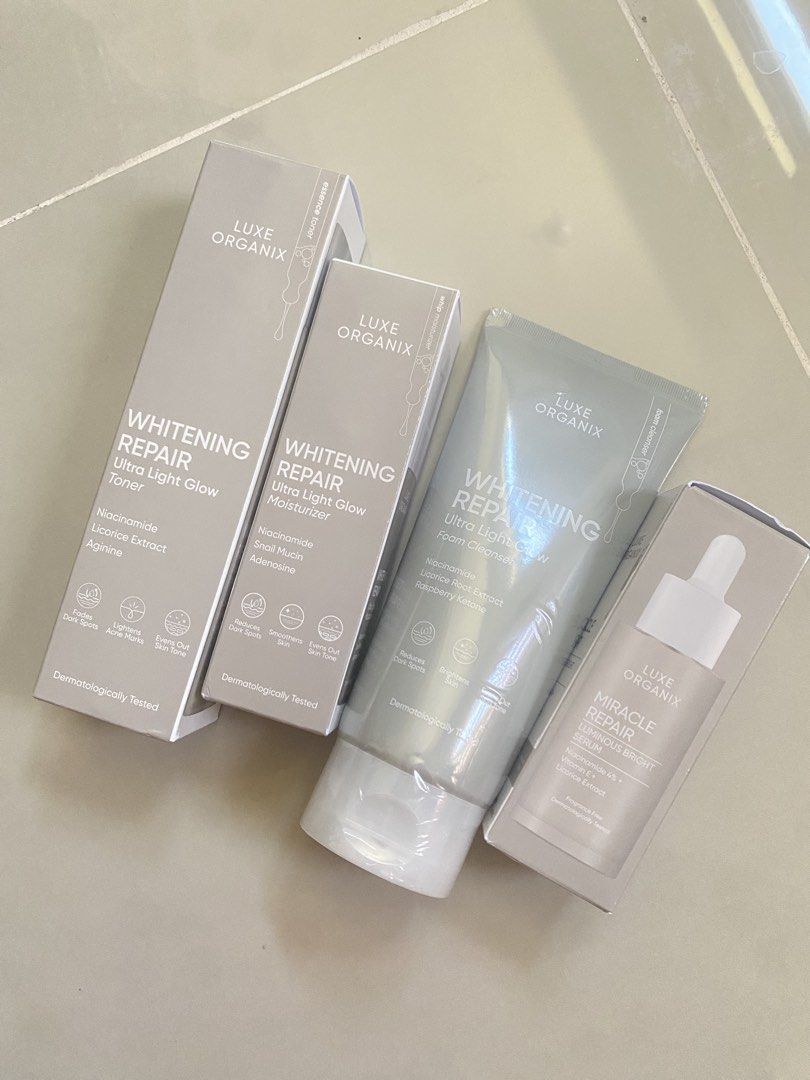 Luxe Organix (Category: Face Care) located in Manila. Submitted by preloved.thengsss (Listing ID 1466198496, Image 1). Description: Whitening Repair Set.