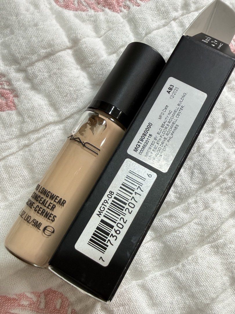 MAC Pro Longwear Concealer Liquid Concealer 24HR Coverage (Category: Makeup) located in Quezon City. Submitted by beautycallph (Listing ID 1466316713, Image 2). Description: Decluttering moving 🏡 .