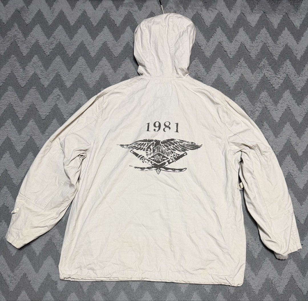 Madness - Military USN Anorak deck Jacket (Category: Coats, Jackets and Outerwear) located in Cavite. Submitted by commoncourtesy (Listing ID 1466293245, Image 2). Description: Authentic Size large.