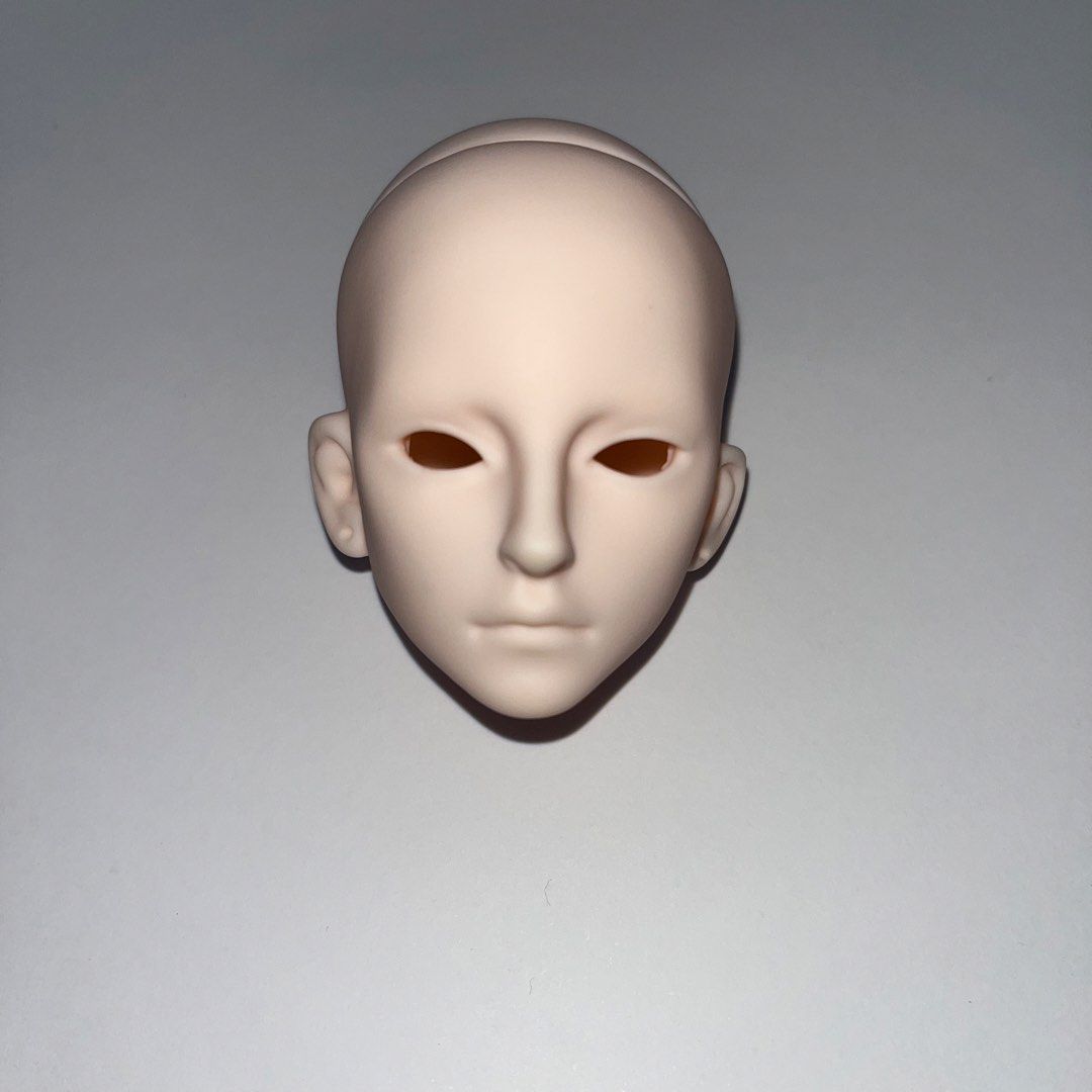 MALE BJD DOLL HEAD 30 CM (Category: Craft Supplies & Tools) located in Aloran. Submitted by cattycartz (Listing ID 1466171960, Image 1). Description: Condition: Cuts in the neck MOP: MAYA MOD: JNT.