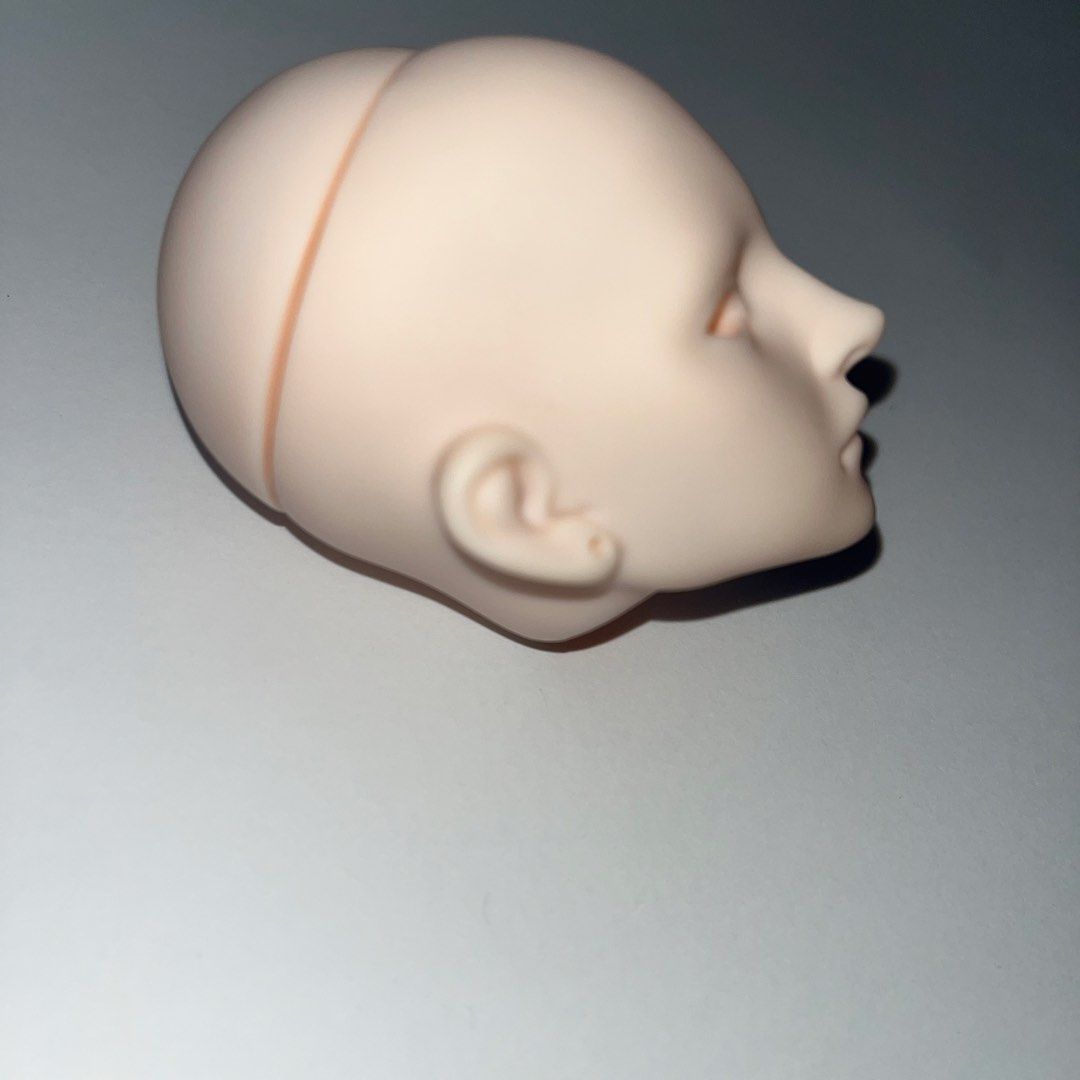MALE BJD DOLL HEAD 30 CM (Category: Craft Supplies & Tools) located in Aloran. Submitted by cattycartz (Listing ID 1466171960, Image 3). Description: Condition: Cuts in the neck MOP: MAYA MOD: JNT.