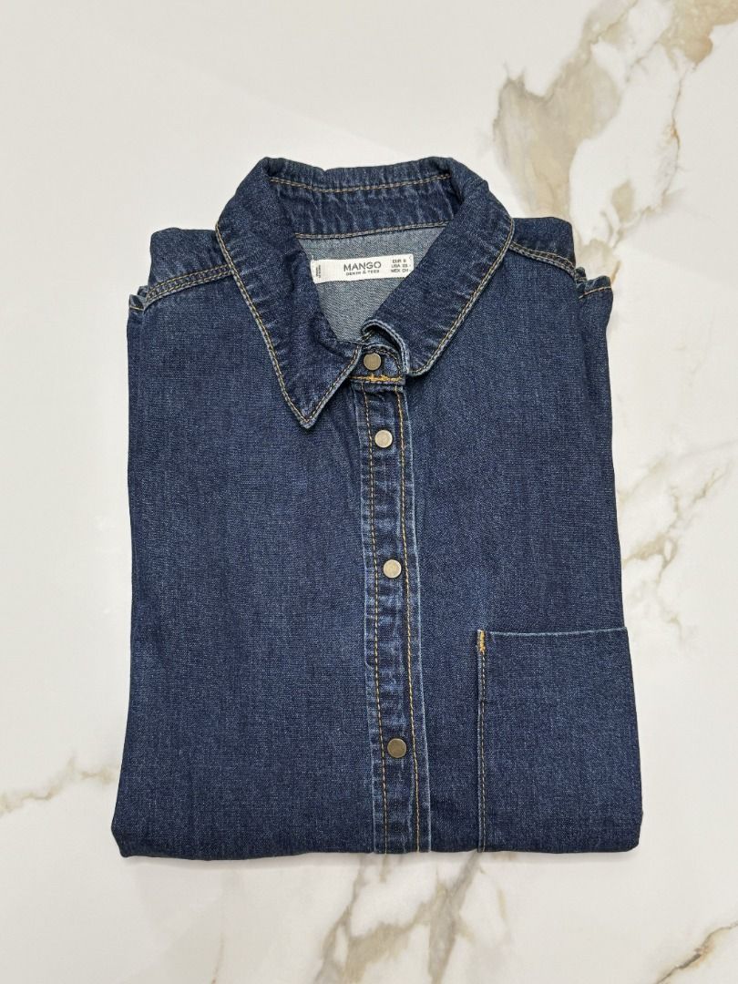 MANGO Dark Blue Polo Long Sleeve in Small (Category: Shirts) located in Marikina City. Submitted by tashdeclutters. (Listing ID 1466225210, Image 3). Description: ✨ MANGO Dark Blue Polo Long Sleeve in Small - P1290 ✨ Condition 3: Good/Lightly Used 🛍️ Purchased in: Philippines ✨ @tashdeclutters ✨ Created to share the things that no longer spark joy with Tash — and hopefully, let them spark joy for someone else. 🤍 📌 SHOP POLICIES • Prices posted