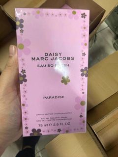 (Category: ) located in . Submitted by luxuryfragrances (Listing ID 1466169614, Image 1). Description: .