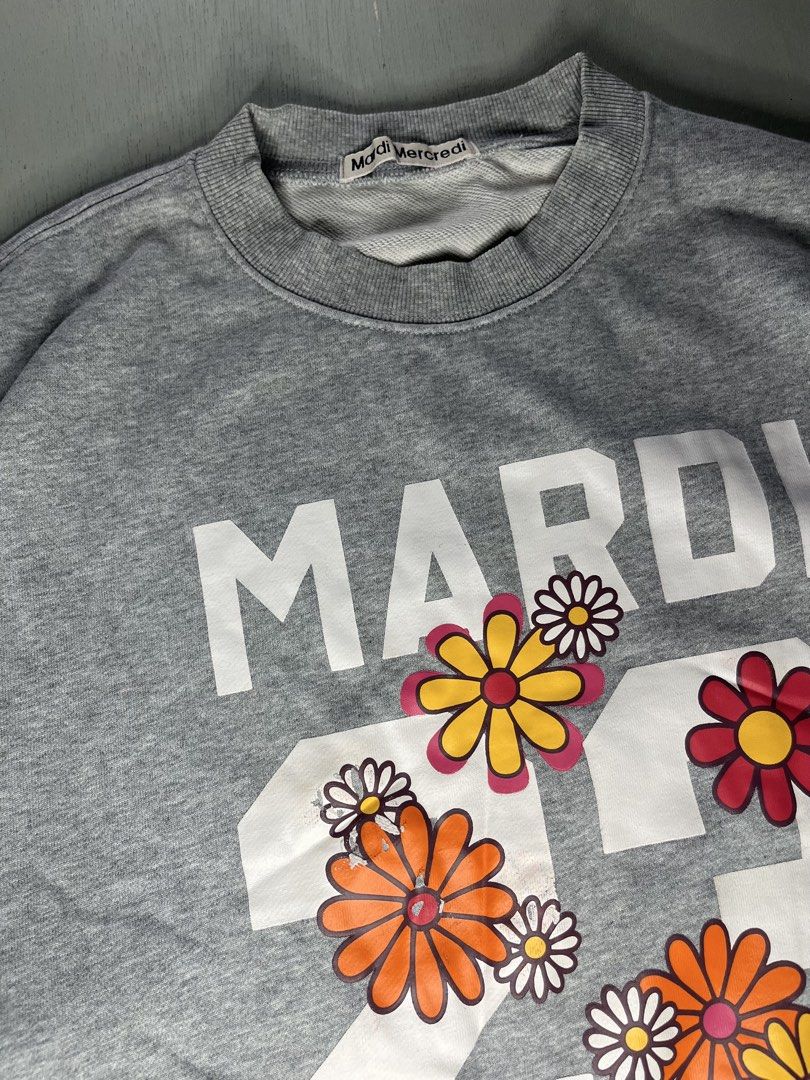 MARDI (Category: Luxury Apparel) located in Catbalogan. Submitted by wayndsyclee. (Listing ID 1466327999, Image 3). Description: Mardi Excellent Kita sa pic yong issue pero ganda parin and di na tatanggal Color rate 9.5/10 Dimes:w25/L26.