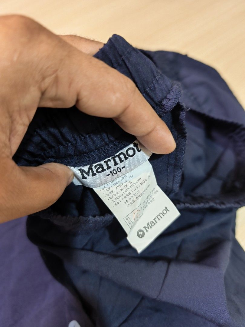 Marmot Navy Blue Quickdry Short (Category: Shorts) located in Santo Tomas. Submitted by ThriftyTeng07 (Listing ID 1466160549, Image 3). Description: Marmot Quickdry Short 100 on tag "Waistline 32-34" Length-19.5" Excellent condition 450+SF ONLY #marmot.