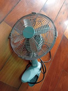 （分類：）位於 。 由 minimalistico 提交（商品編號 1466192136，圖片 1）。簡介： 。