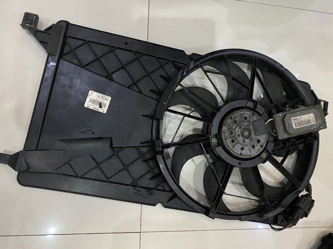 MAZDA 3 AUXILLIARY FAN ASSEMBLY (Category: Mufflers and Exhaust Parts and Accessories) located in Taguig. Submitted by mixxstuffsshopii (Listing ID 1466215222, Image 1). Description: 👉FOR SALE MAZDA 3 AUXILLIARY FAN ASSEMBLY PRICE:2,500 ‼️LOCATION : CENTRAL SIGNAL TAGUIG CITY.