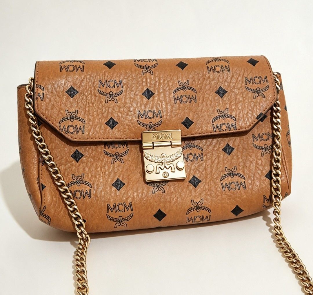 Mcm bag (Category: Cross-body Bags) located in Iloilo. Submitted by khonz (Listing ID 1466180884, Image 1). Description: no flaw.
