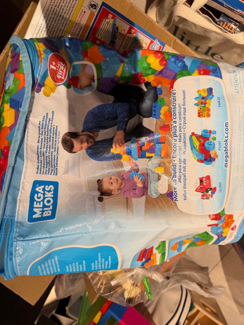 Mega blocks (Category: Infant Playtime) located in Singapore. Submitted by mattselling_81445452 (Listing ID 1466275079, Image 1). Description: .