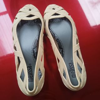 (Category: ) located in . Submitted by jzet23 (Listing ID 1466203096, Image 1). Description: .