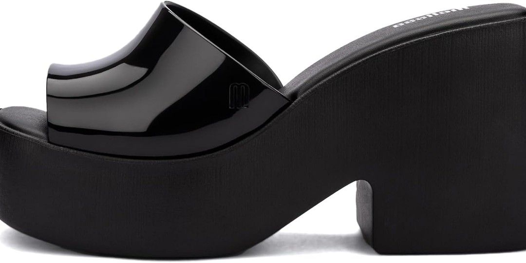 Melissa Posh (Category: Heels) located in Manila. Submitted by shoe_empresse (Listing ID 1466215305, Image 3). Description: Brand new with box size US 9 Original price P4995.