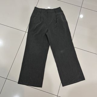 (Category: ) located in . Submitted by hyreloved (Listing ID 1466224664, Image 1). Description: .