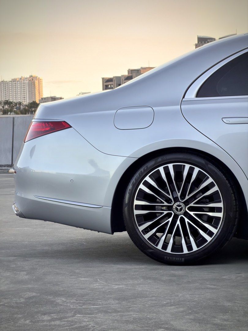 Mercedes-Benz S450L (A) (Category: Used Cars) located in Pasig City. Submitted by gtautoph (Listing ID 1466249744, Image 3). Description: ⬛️🟥🟨 FOR SALE 🟨🟥⬛️ 2022 Mercedes Benz S450 L (W223) 3.0-liter 6-cylinder Turbocharged EQ Boost Mild Hybrid 4MATIC Rear-Axle Steering 362hp 10k Kilometers ONLY Casa Extended Warranty 12.8” Screen MBUX Infotainment System Dual 11.6” Rear Entertainment Package Nappa Leather Interior Apple CarPlay Executive Sea