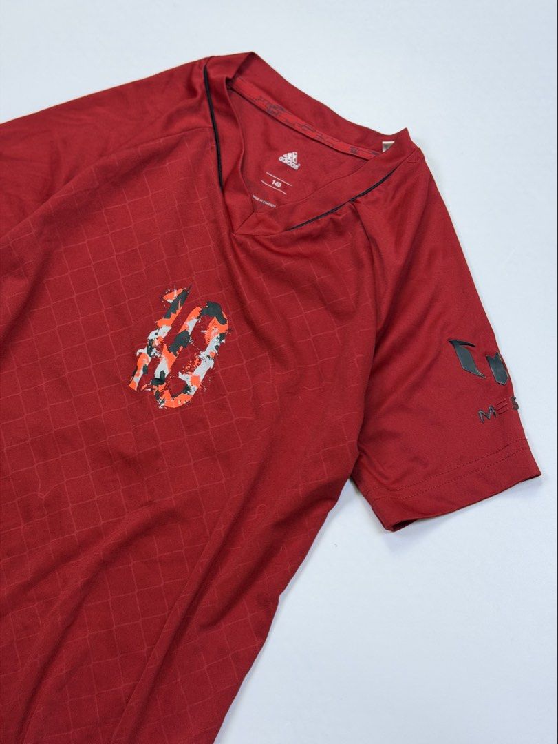 Messi Adidas jersey shirt (Category: Babies & Kids Fashion) located in Kapangan. Submitted by keythsgs74798 (Listing ID 1466268135, Image 2). Description: .